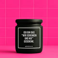 Vegane Bio-Kerze mit Spruch – ICH BIN DAS
"WIR SCHENKEN UNS NIX" GESCHENK.