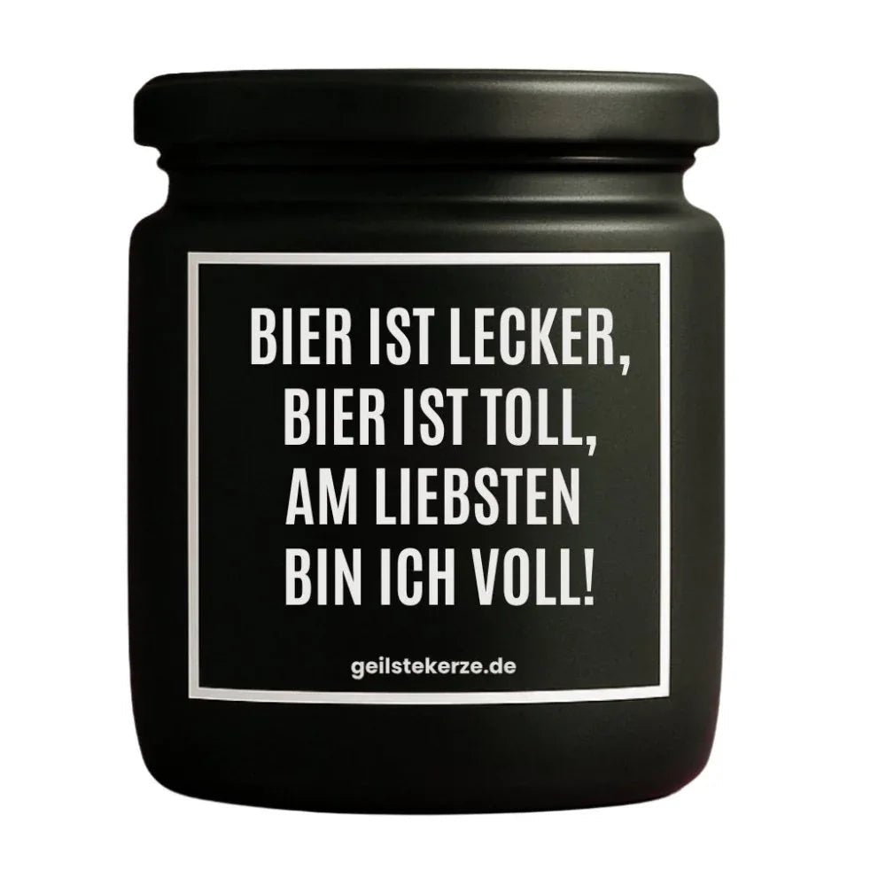 Duftkerze mit Spruch von geilstekerze ist der neue Geschenketrend. Diese witzige Kerze Vegane Bio-Kerze mit Spruch – BIER IST LECKER, BIER IST TOLL, AM LIEBSTEN BIN ICH VOLL! brennt mega lange sagenhafte 80 Stunde, hochwertige ätherische Öle schaffen beste Duftverteilung. Mit 1400 lustigen Sprüchen perfekt zum Verschenken. Handgemacht in Deutschland von geilstekerze.shop -Die beste Duftkerze die du kaufen kannst.