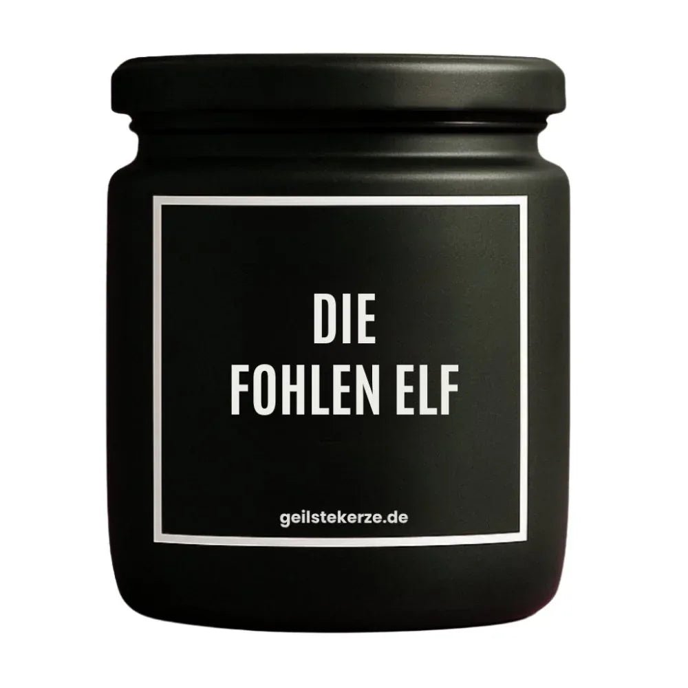 Duftkerze mit Spruch von geilstekerze ist der neue Geschenketrend. Diese witzige Kerze Vegane Bio-Kerze mit Spruch – DIE FOHLEN ELF brennt mega lange sagenhafte 80 Stunde, hochwertige ätherische Öle schaffen beste Duftverteilung. Mit 1400 lustigen Sprüchen perfekt zum Verschenken. Handgemacht in Deutschland von geilstekerze.shop -Die beste Duftkerze die du kaufen kannst.