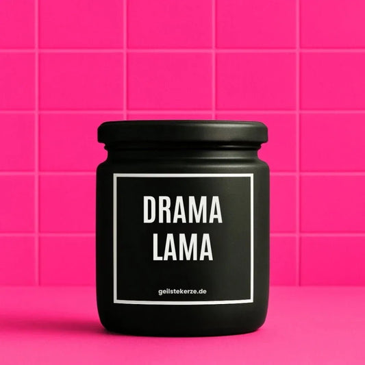 Vegane Bio-Kerze mit Spruch – DRAMA LAMA