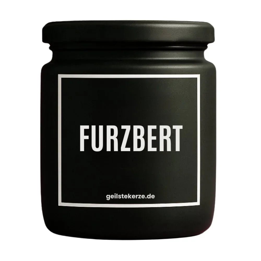 Duftkerze mit Spruch von geilstekerze ist der neue Geschenketrend. Diese witzige Kerze Vegane Bio-Kerze mit Spruch – FURZBERT brennt mega lange sagenhafte 80 Stunde, hochwertige ätherische Öle schaffen beste Duftverteilung. Mit 1400 lustigen Sprüchen perfekt zum Verschenken. Handgemacht in Deutschland von geilstekerze.shop -Die beste Duftkerze die du kaufen kannst.