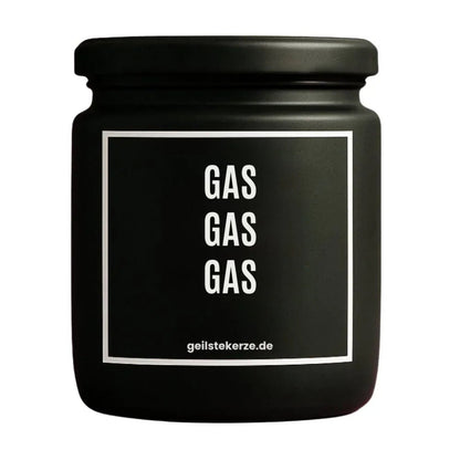 Duftkerze mit Spruch von geilstekerze ist der neue Geschenketrend. Diese witzige Kerze Vegane Bio-Kerze mit Spruch – GAS GAS GAS brennt mega lange sagenhafte 80 Stunde, hochwertige ätherische Öle schaffen beste Duftverteilung. Mit 1400 lustigen Sprüchen perfekt zum Verschenken. Handgemacht in Deutschland von geilstekerze.shop -Die beste Duftkerze die du kaufen kannst.