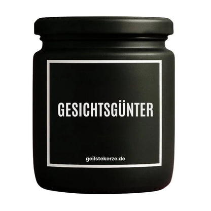 Duftkerze mit Spruch von geilstekerze ist der neue Geschenketrend. Diese witzige Kerze Vegane Bio-Kerze mit Spruch – GESICHTSGÜNTER brennt mega lange sagenhafte 80 Stunde, hochwertige ätherische Öle schaffen beste Duftverteilung. Mit 1400 lustigen Sprüchen perfekt zum Verschenken. Handgemacht in Deutschland von geilstekerze.shop -Die beste Duftkerze die du kaufen kannst.