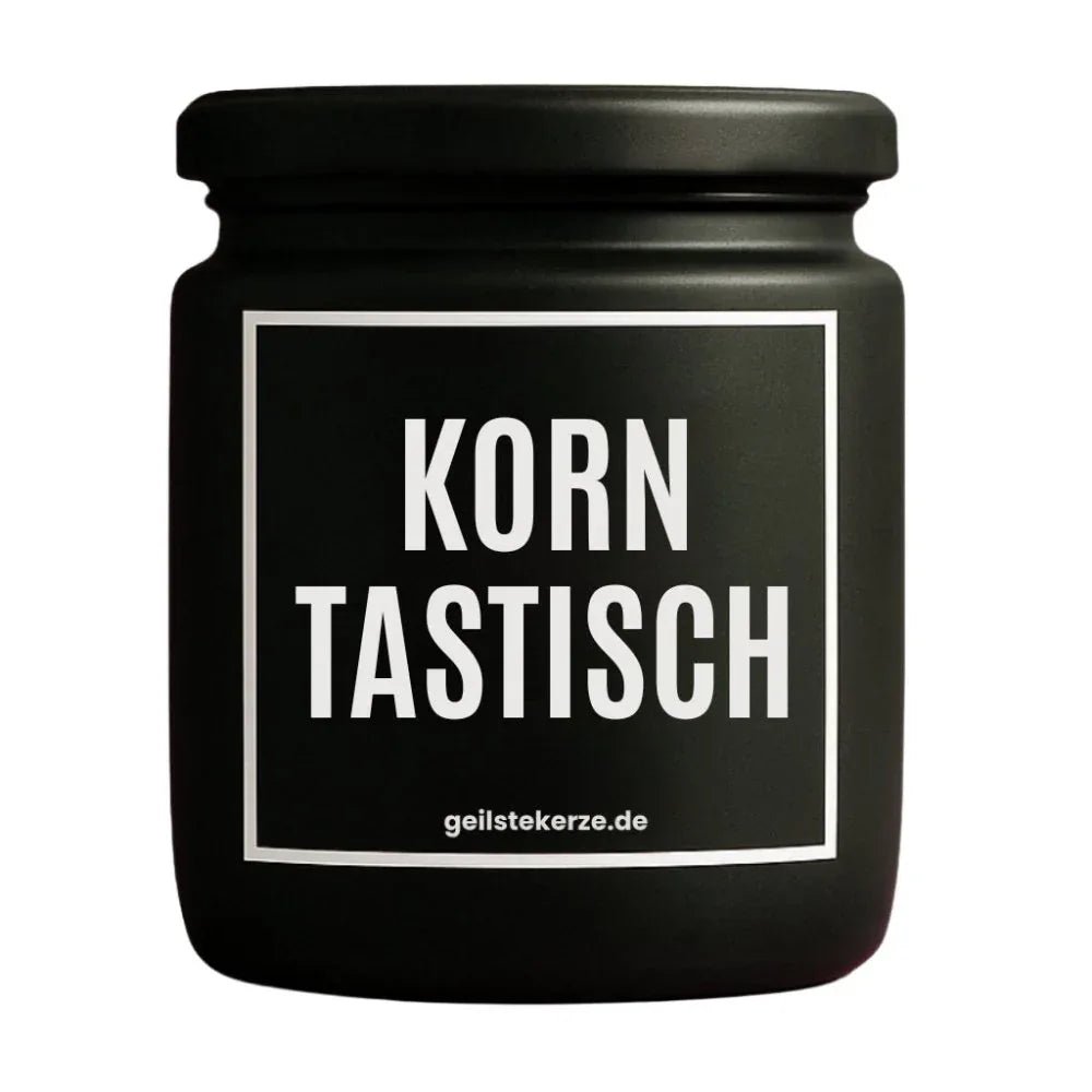 Duftkerze mit Spruch von geilstekerze ist der neue Geschenketrend. Diese witzige Kerze Vegane Bio-Kerze mit Spruch – KORNTASTISCH brennt mega lange sagenhafte 80 Stunde, hochwertige ätherische Öle schaffen beste Duftverteilung. Mit 1400 lustigen Sprüchen perfekt zum Verschenken. Handgemacht in Deutschland von geilstekerze.shop -Die beste Duftkerze die du kaufen kannst.