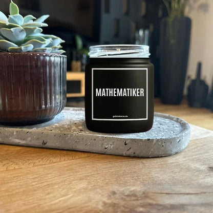 MATHEMATIKER Kerze Seitenansicht – vegane Bio-Duftkerze im Glasgefäß
