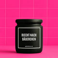 Vegane Bio-Kerze mit Spruch – RIECHT NACH BÄUERCHEN