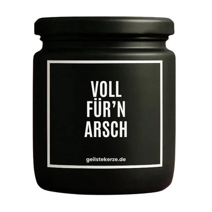Duftkerze mit Spruch von geilstekerze ist der neue Geschenketrend. Diese witzige Kerze Vegane Bio-Kerze mit Spruch – VOLL FÜR‘N ARSCH brennt mega lange sagenhafte 80 Stunde, hochwertige ätherische Öle schaffen beste Duftverteilung. Mit 1400 lustigen Sprüchen perfekt zum Verschenken. Handgemacht in Deutschland von geilstekerze.shop -Die beste Duftkerze die du kaufen kannst.